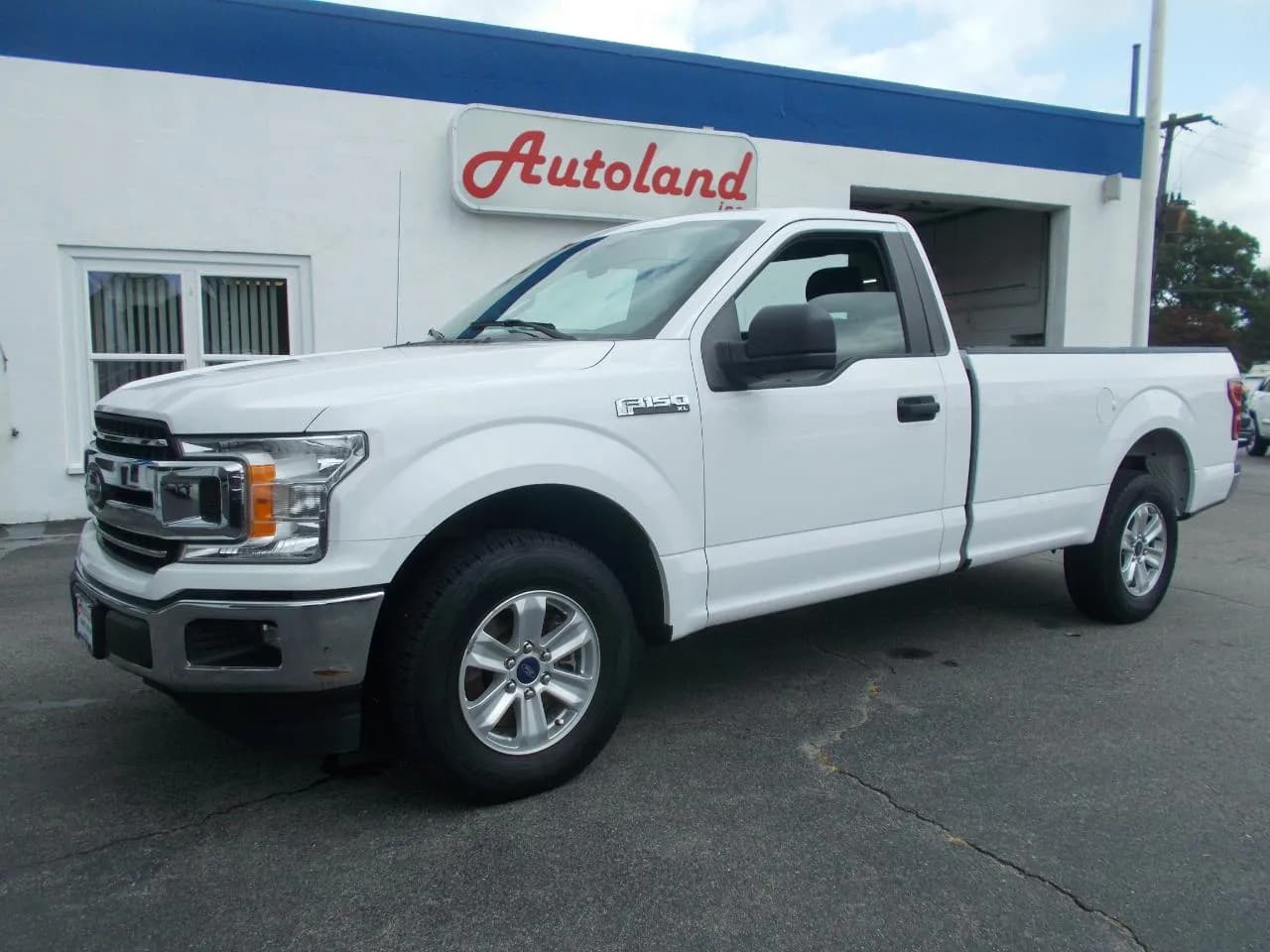 2019 Ford F-150 XLT - Pickup