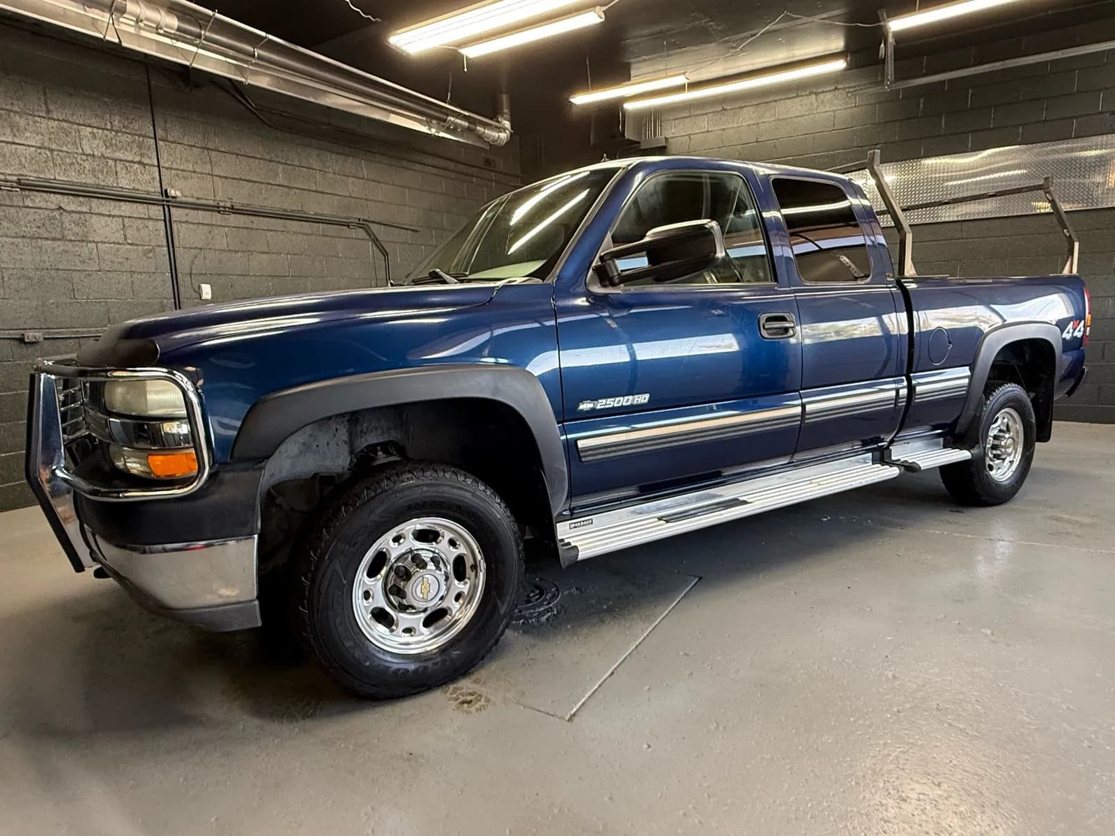 2001 Chevrolet Silverado 2500HD - Pickup