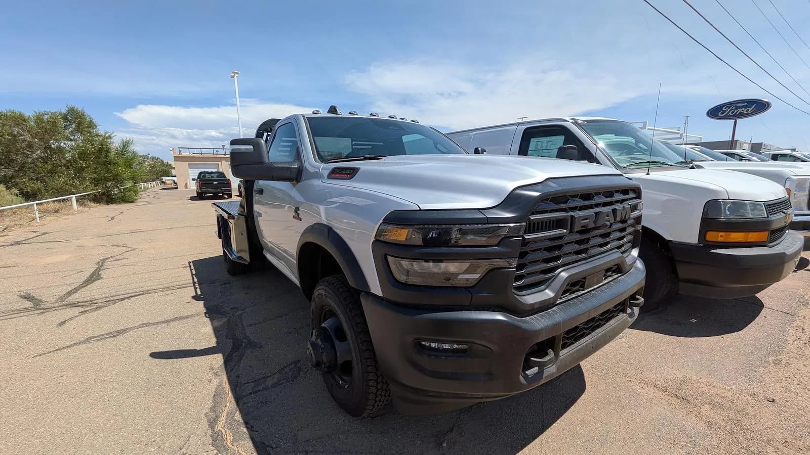 2026 Ram 3500 - Chassis
