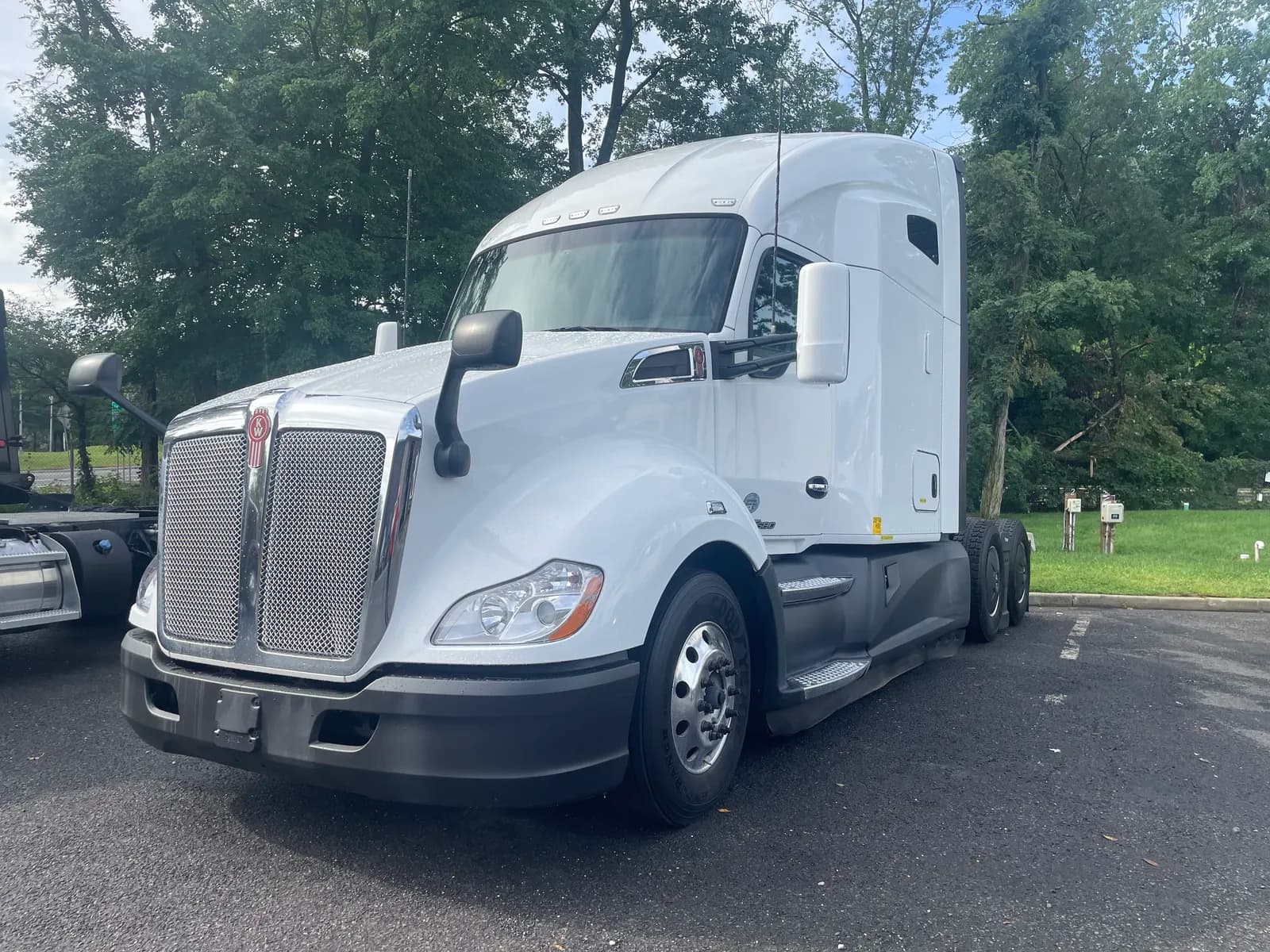 2021 KENWORTH T680