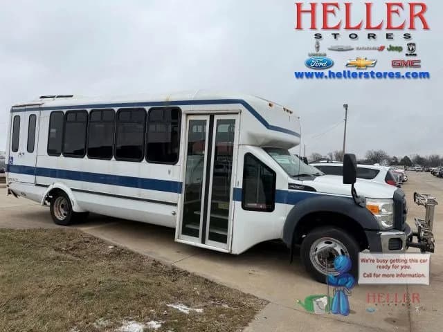 2012 Ford F-550 Super Duty - Chassis