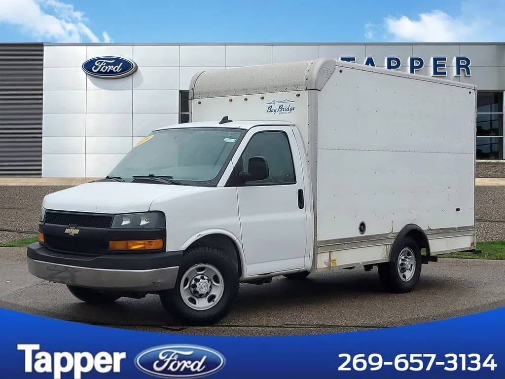 2019 Chevrolet Express 3500 - Box