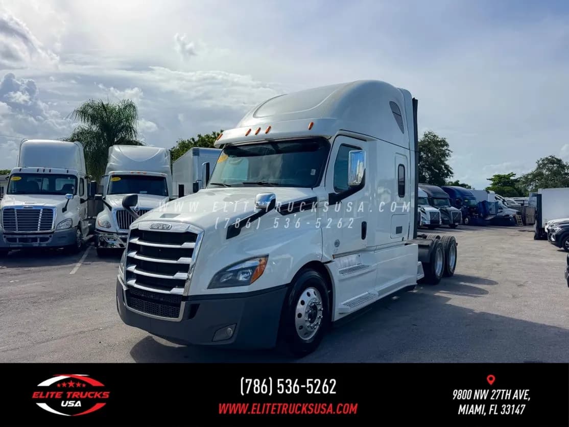 2019 Freightliner Cascadia - Sleeper