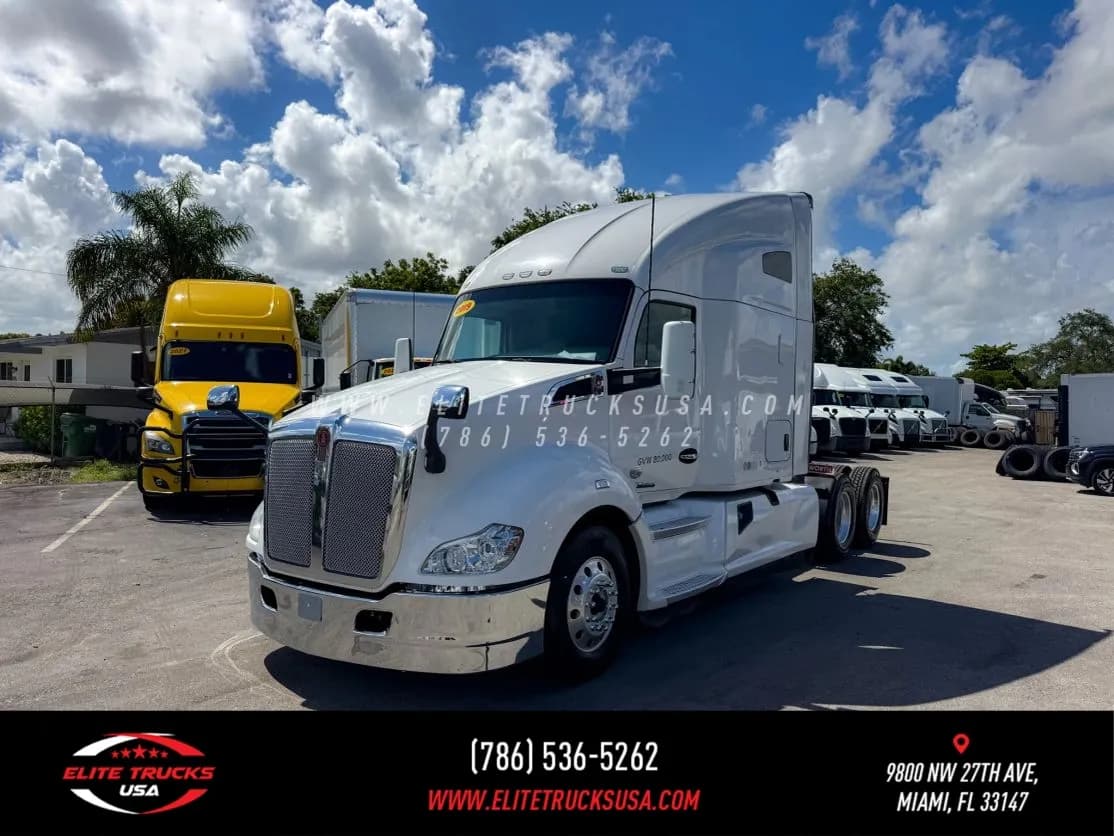 2019 Kenworth T680 - Sleeper