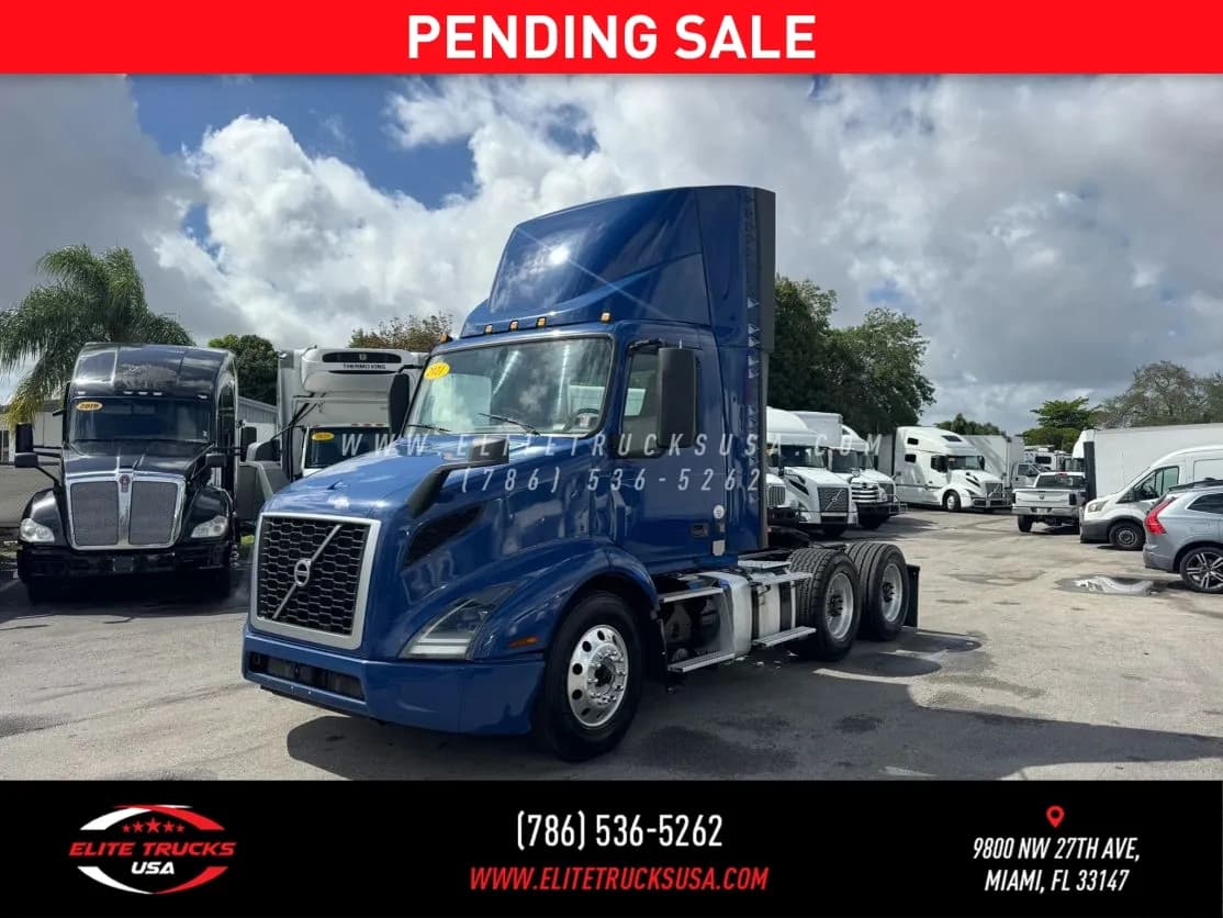 2021 Volvo Commercial VNR - Day Cab