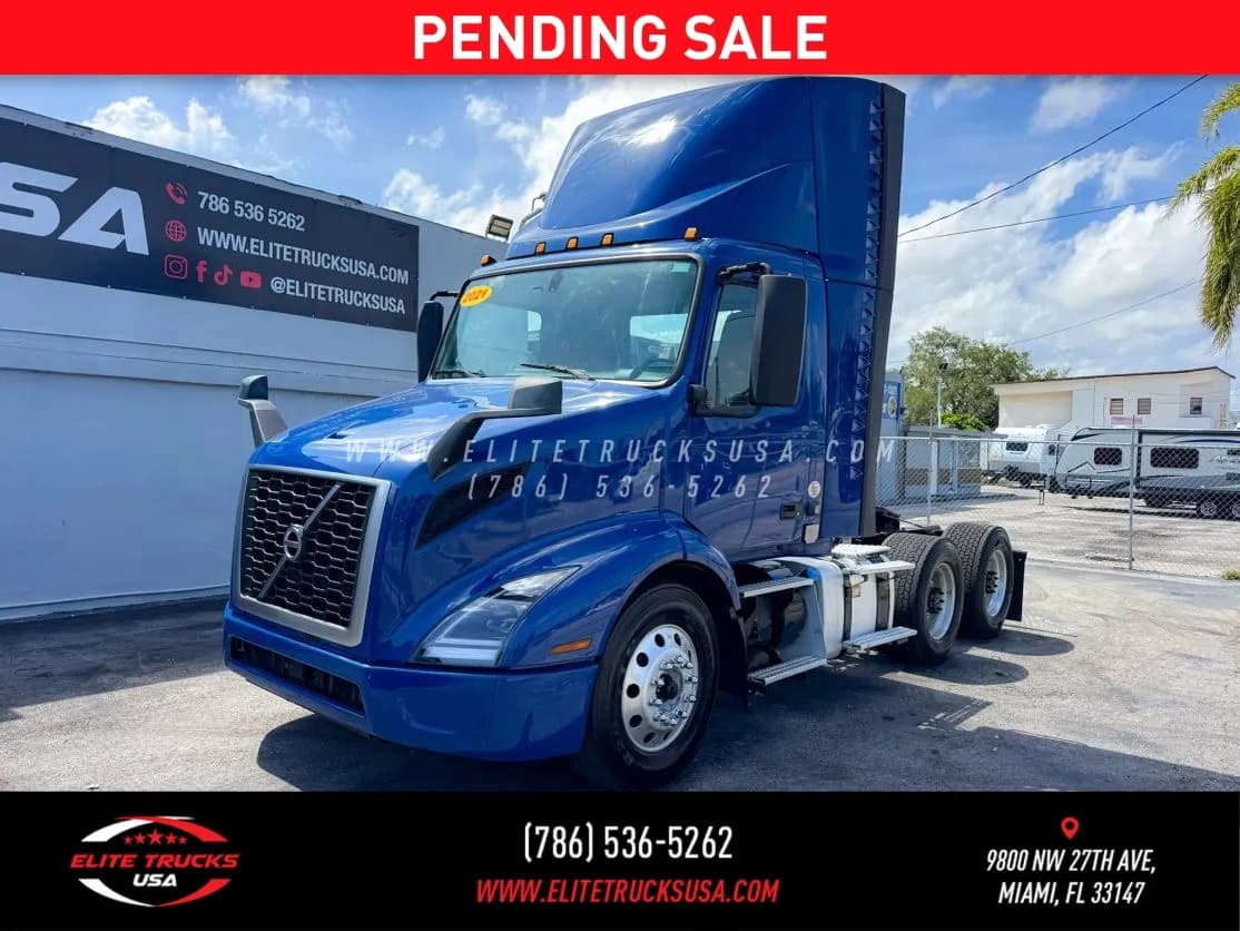 2021 Volvo Commercial VNR - Day Cab