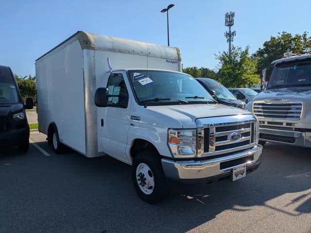 2018 Ford E-350 - Box
