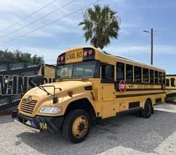 2013 BLUE BIRD SCHOOL BUS - Passenger Bus / Shuttle Bus / SUV