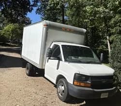 2022 FORD E350 - Box
