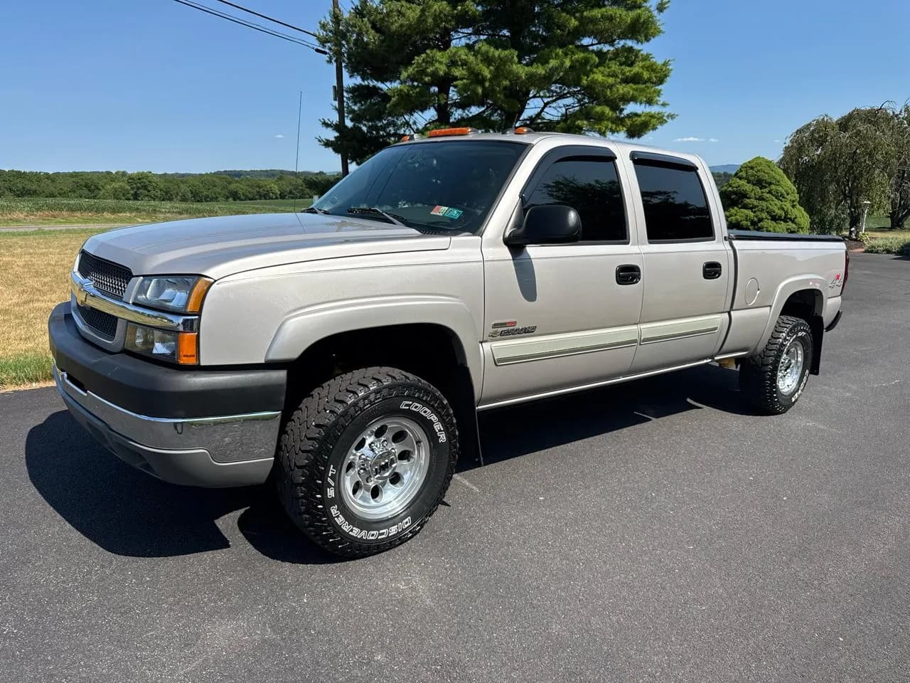 2004 Chevrolet Silverado 2500HD Crew Cab 153" WB - Pickup