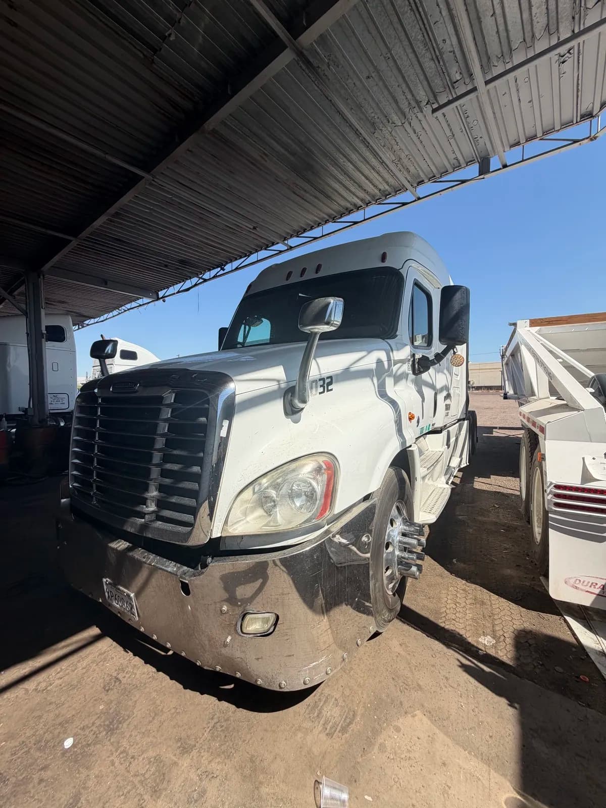 2015 FREIGHTLINER Cascadia