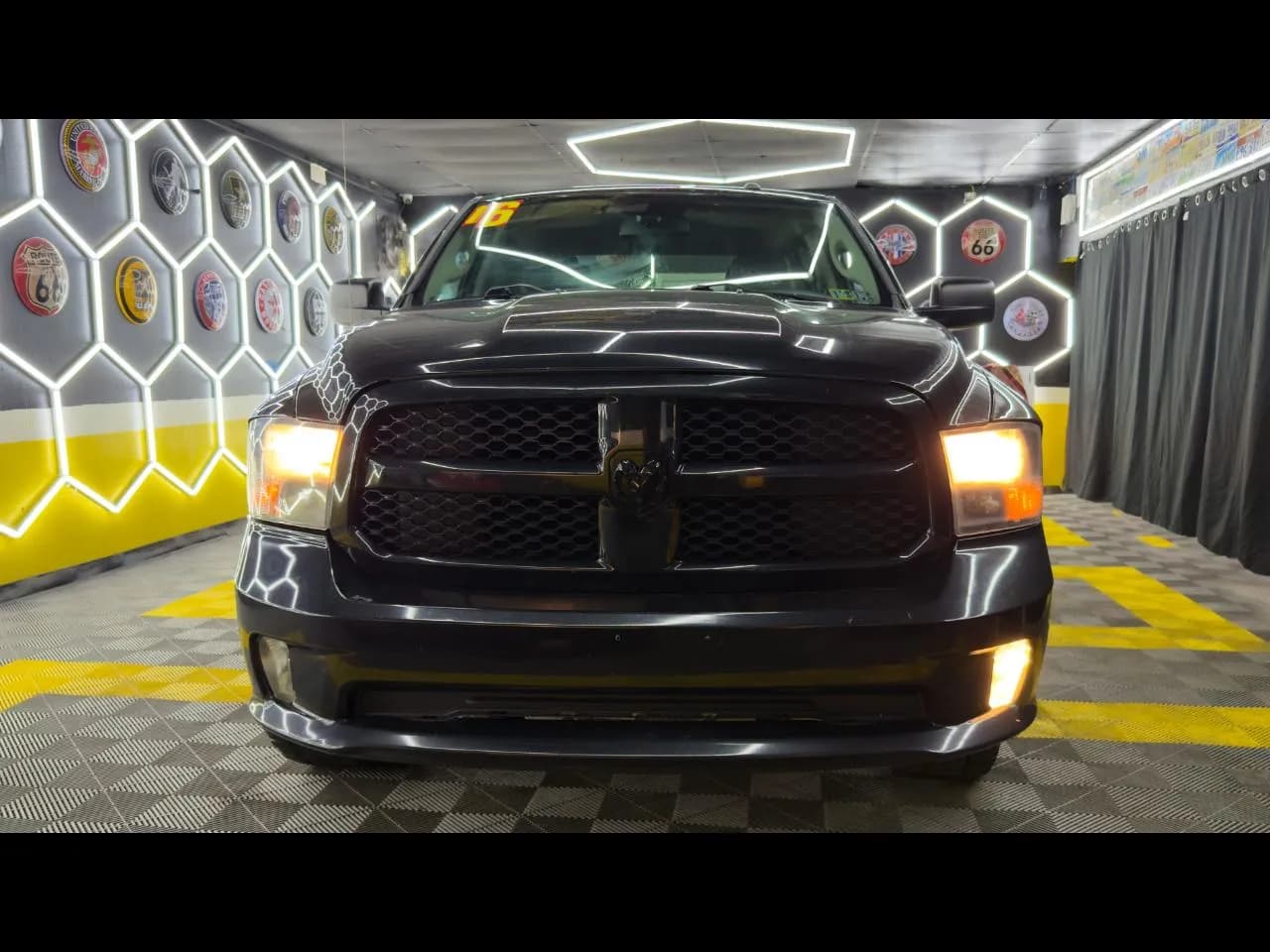 2016 Ram 1500 - Pickup