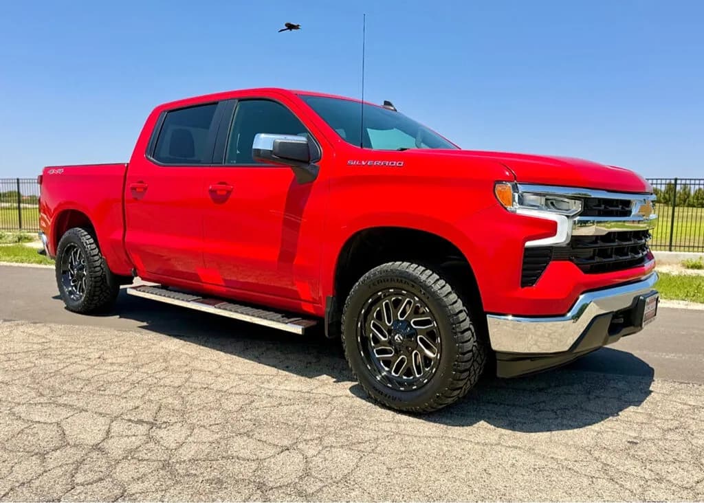 2025 Chevrolet Silverado 1500 - Pickup