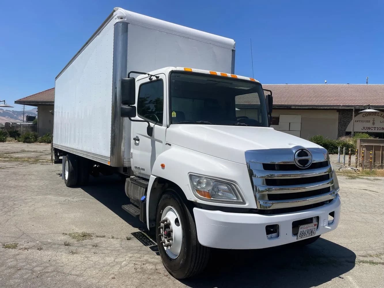 2018 Hino 268A - Chassis
