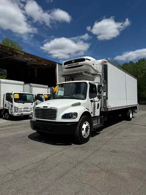 2019 Freightliner M2 106