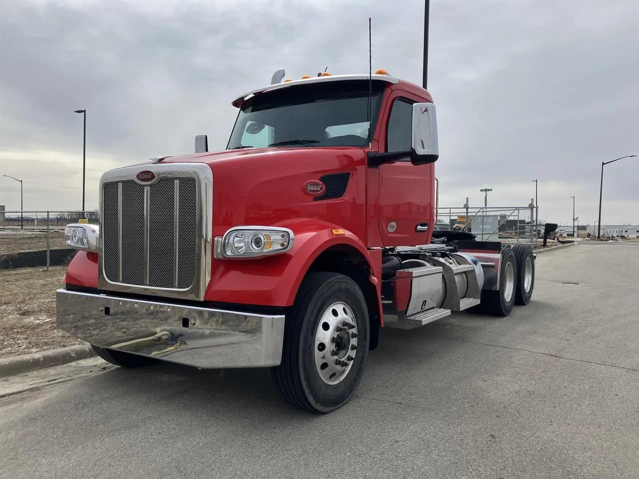2026 Peterbilt 567 - Sleeper