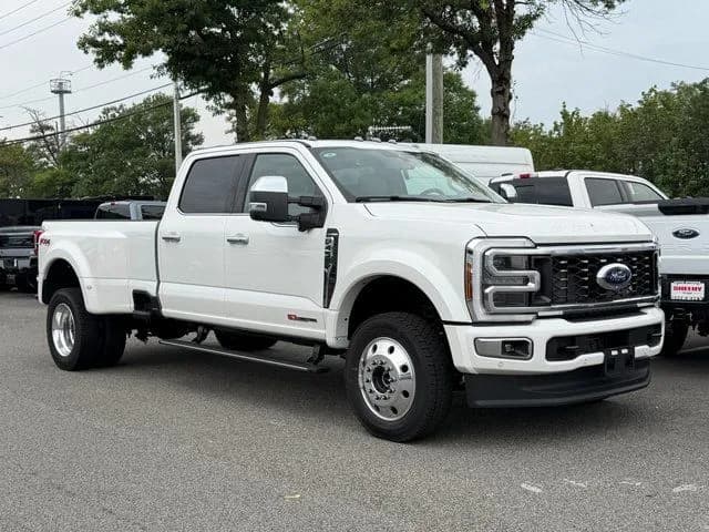 2026 Ford F-450 Crew Cab - Pickup