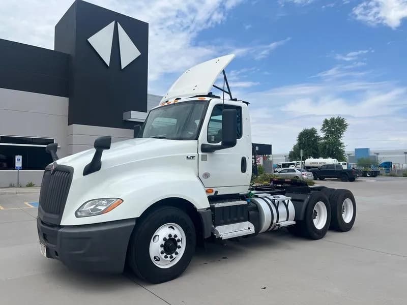 2021 International LT625 - Day Cab