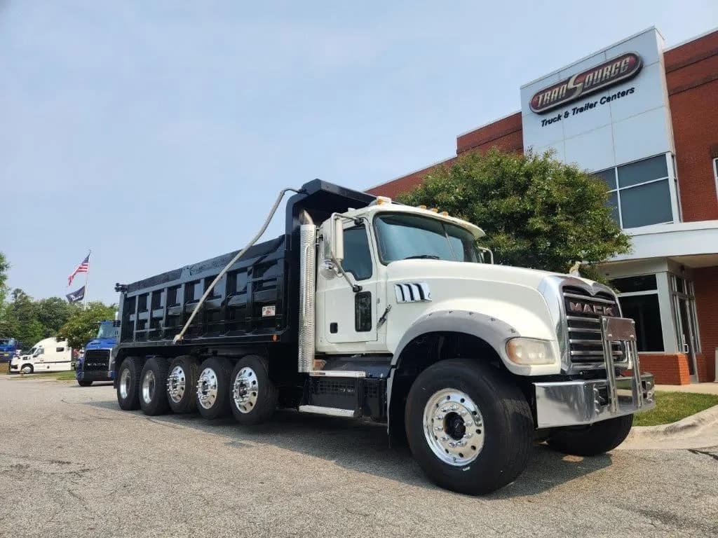 2019 Mack Trucks GR64F - Fire Trucks