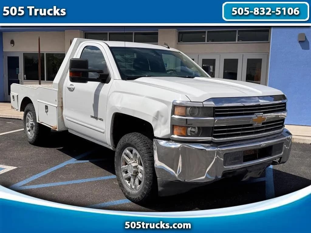2015 Chevrolet Silverado 3500HD LT - Chassis