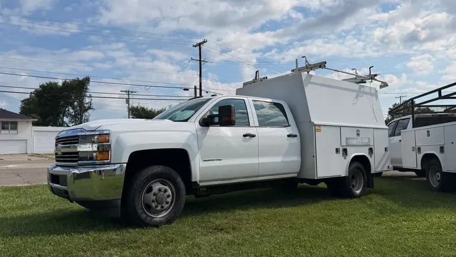 2018 Chevrolet Silverado 3500 HD - Service