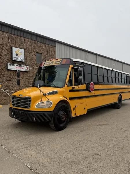 2018 FREIGHTLINER B2 Bus Chassis