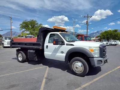 2012 Ford F-550 XL Landscape Truck - - Dump