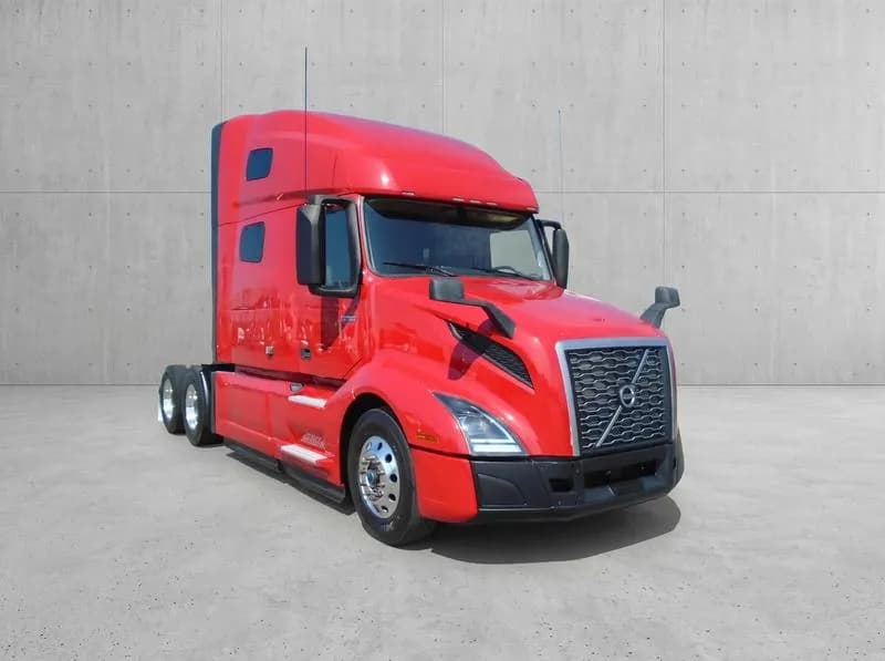2021 Volvo VNL64T760