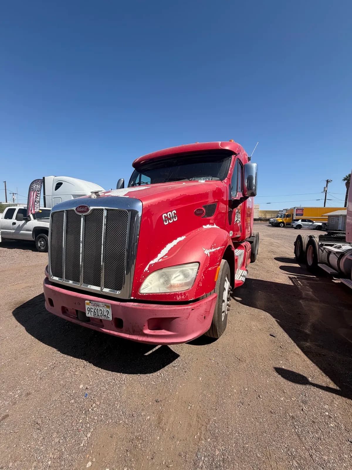 2012 PETERBILT 587