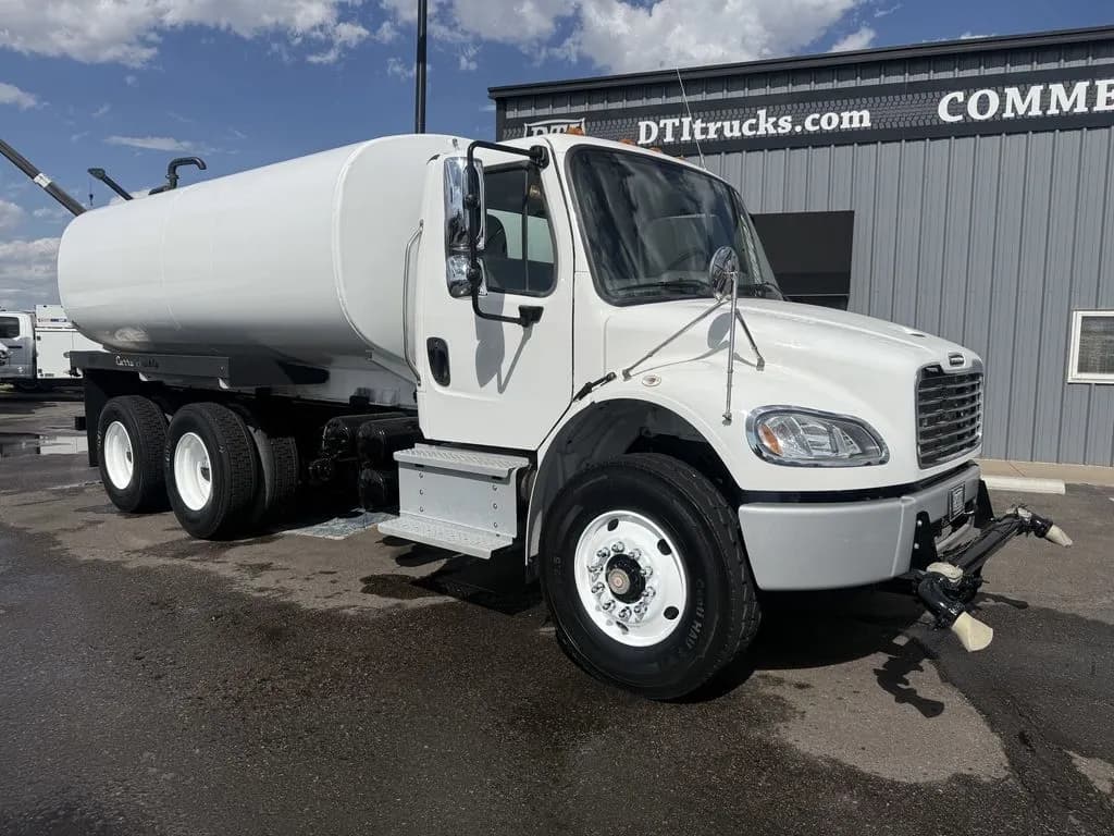 2021 Freightliner M2-106 Tandem Axle 4,000 Gallon Water Truck