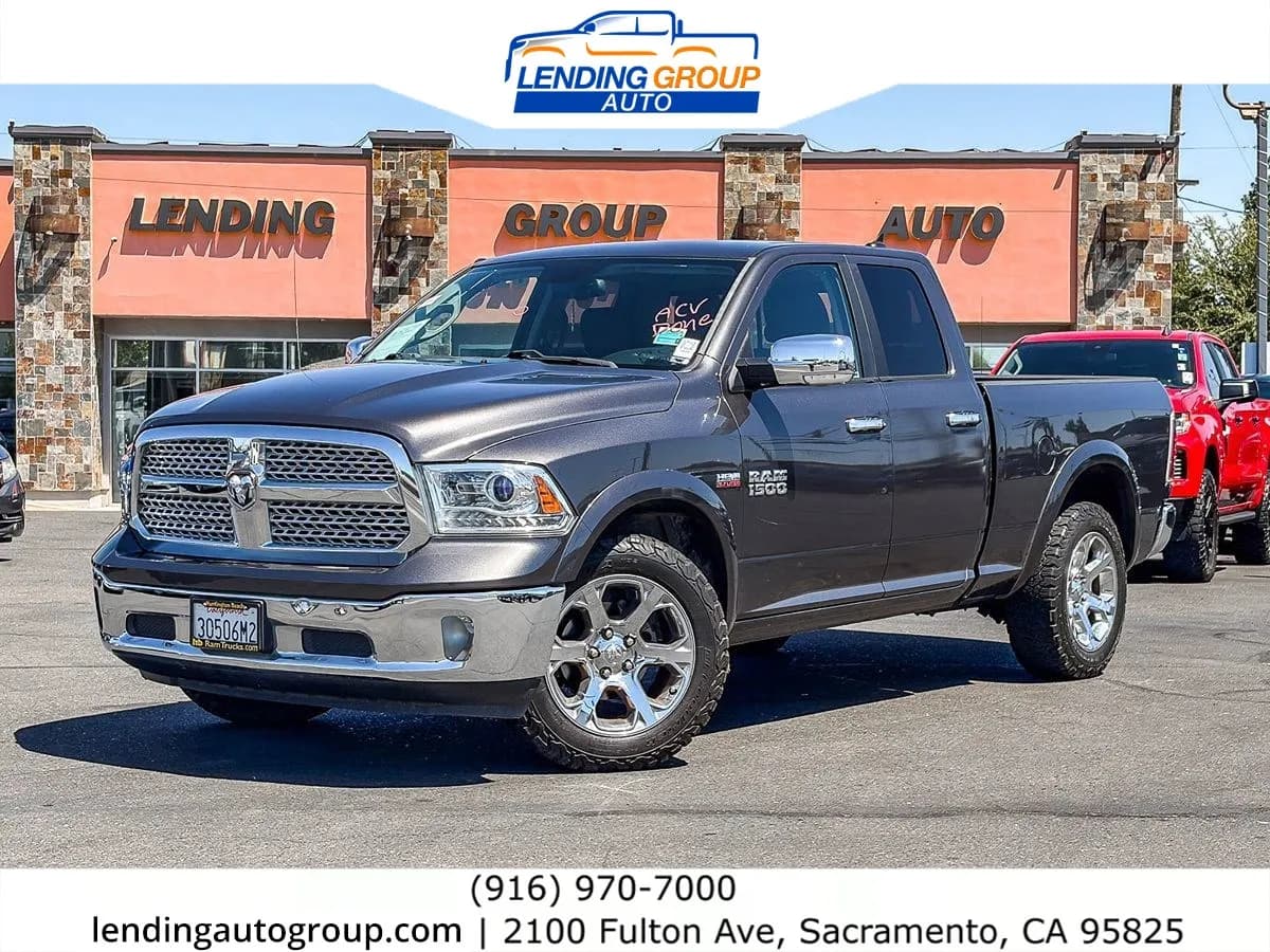 2018 Ram 1500 Laramie - Pickup