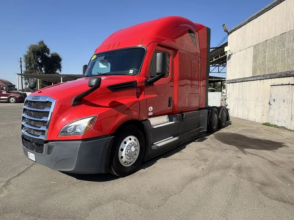 2023 Freightliner Cascadia