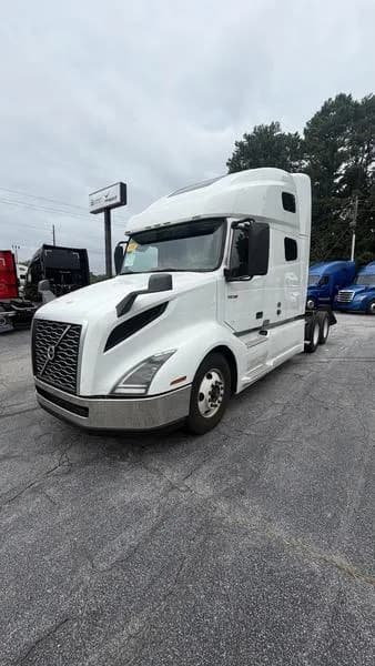 2020 Volvo VNL64T760
