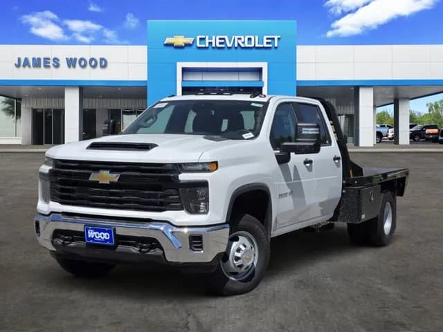 2026 Chevrolet Silverado 3500 Crew Cab - Chassis
