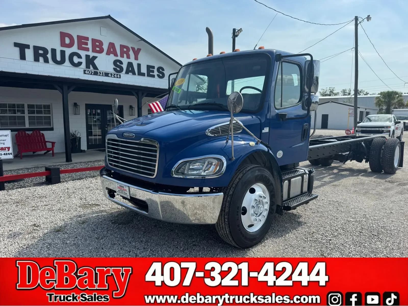 2019 Freightliner M2 106 - Chassis