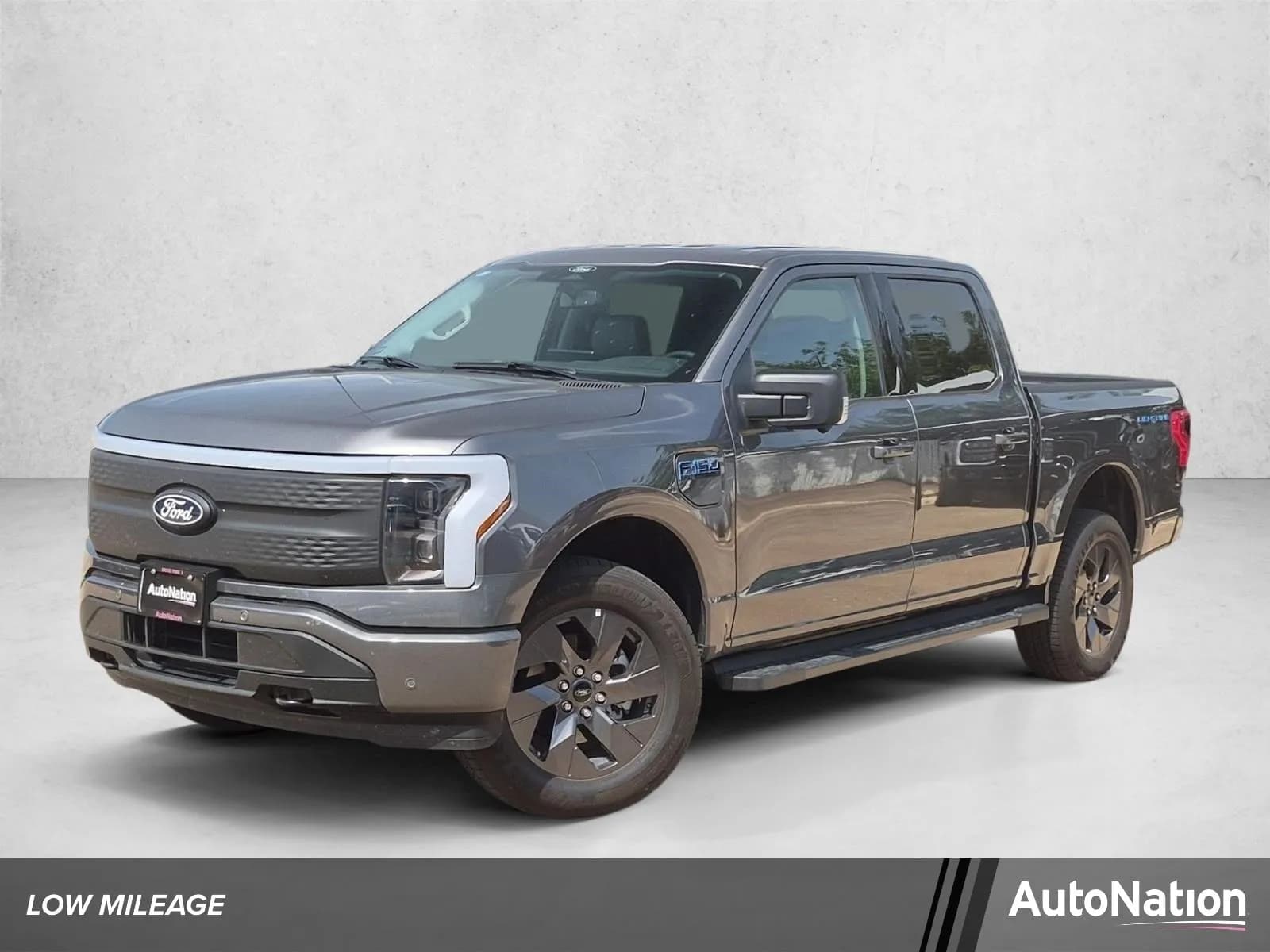 2025 Ford F-150 Lightning - Pickup
