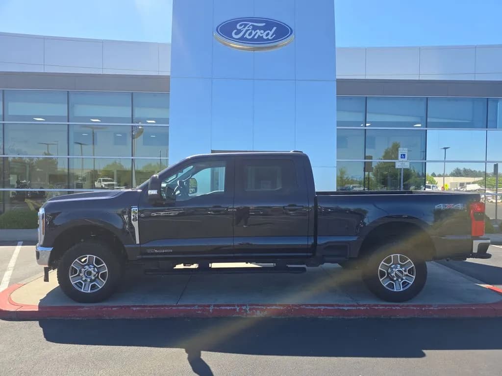 2025 Ford F-350SD