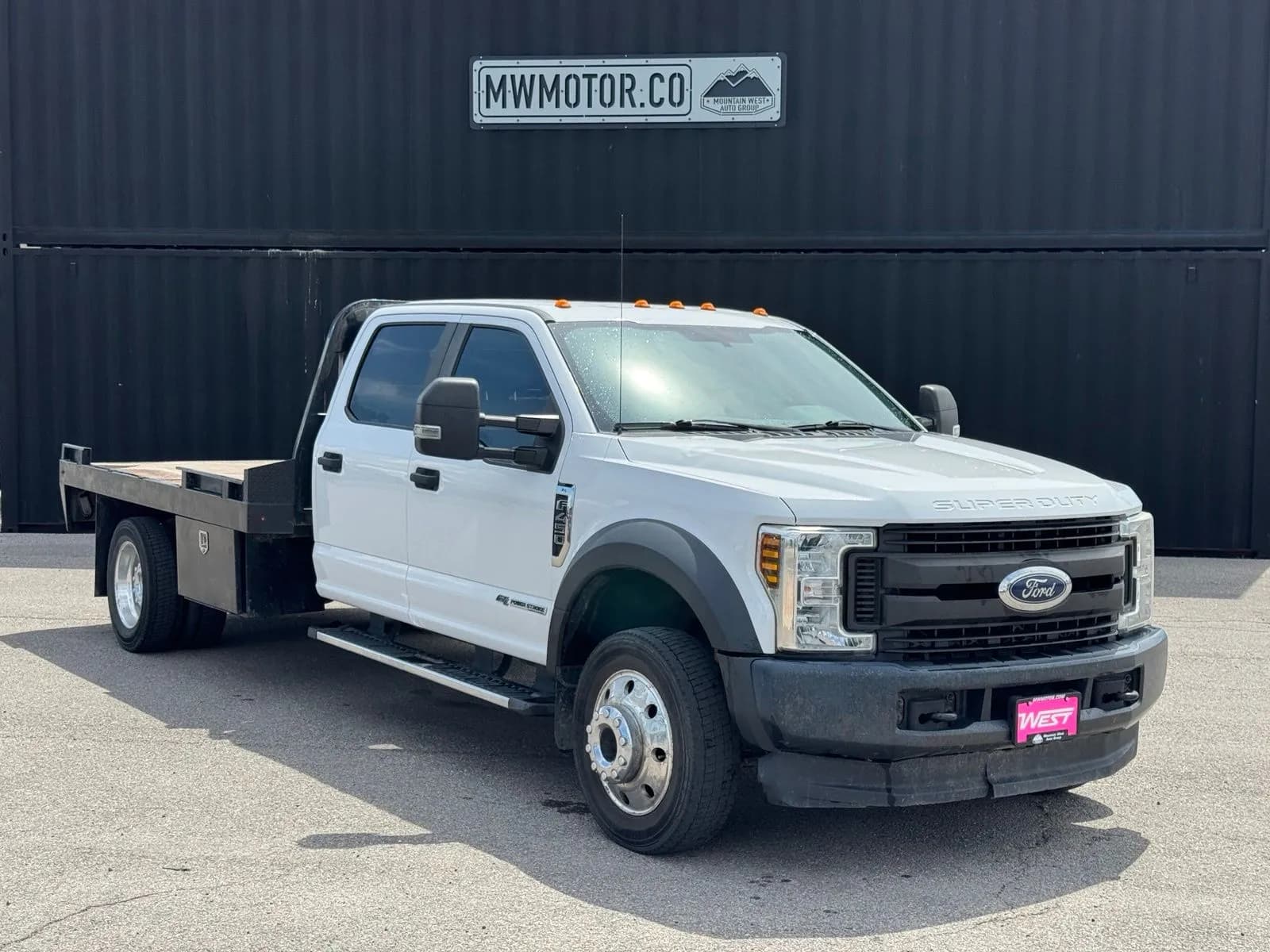 2018 Ford F-450SD - Chassis