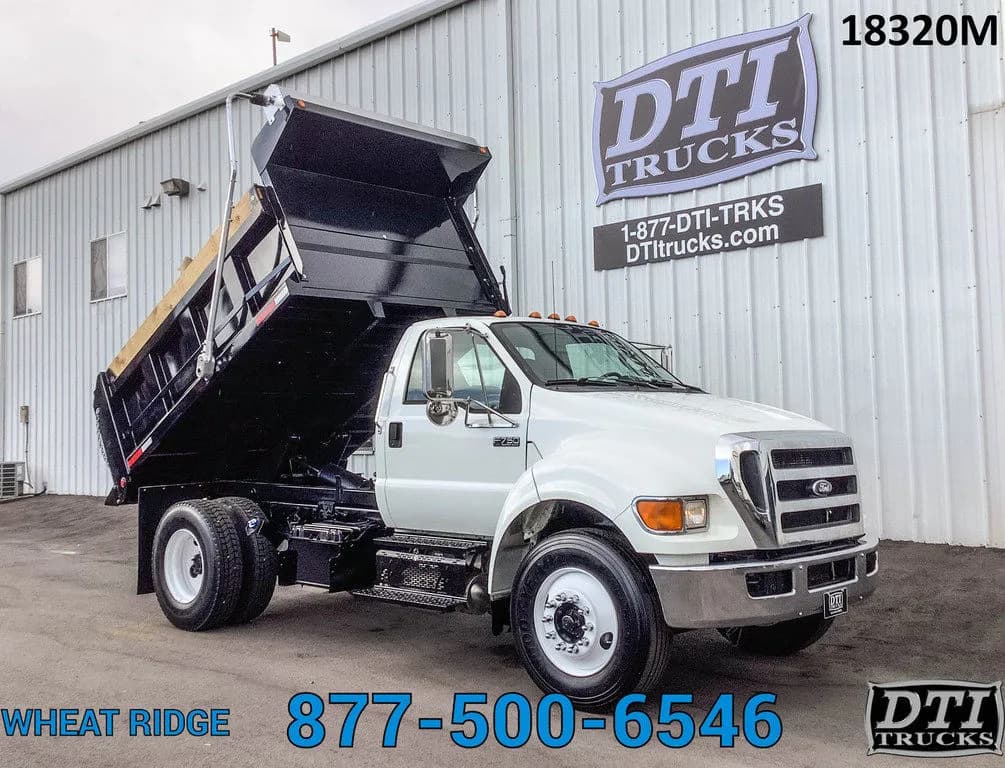 2011 Ford F750 10’ - Dump