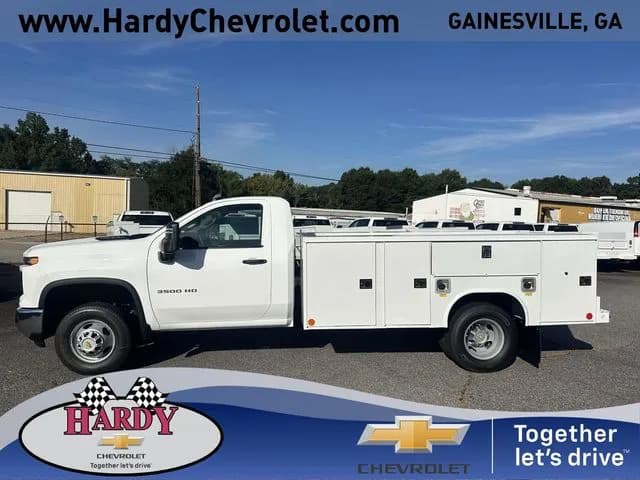 2026 Chevrolet Silverado 3500 - Chassis