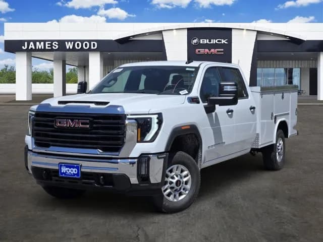 2026 GMC Sierra 2500 Crew Cab - Chassis