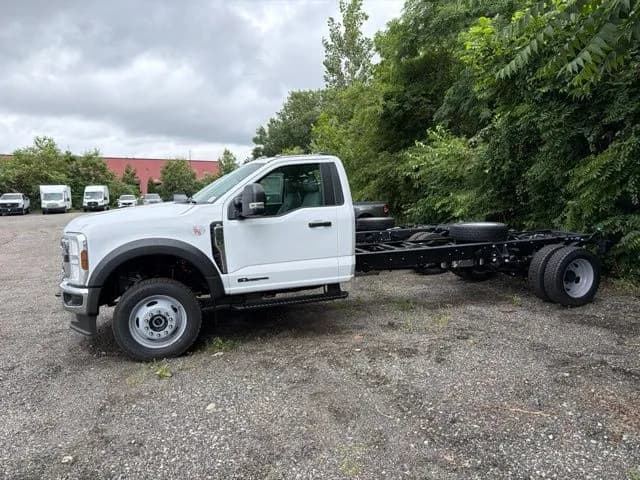 2026 Ford F-550 - Service