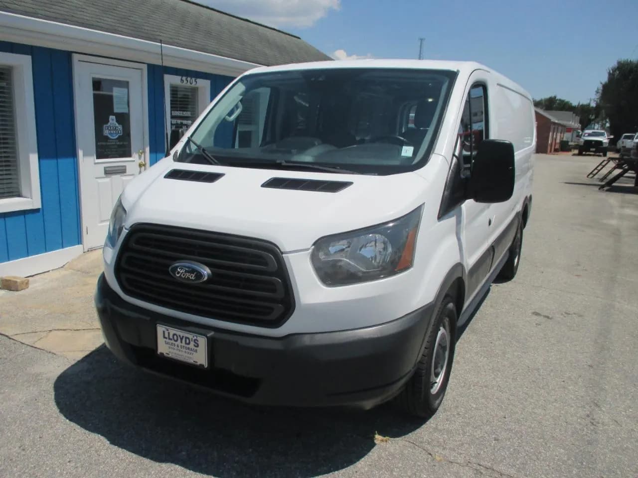 2017 Ford Transit Van T-150 130" Low Rf 8600 - Vans