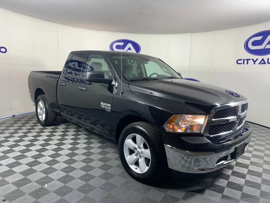 2024 Ram 1500 Classic - Pickup
