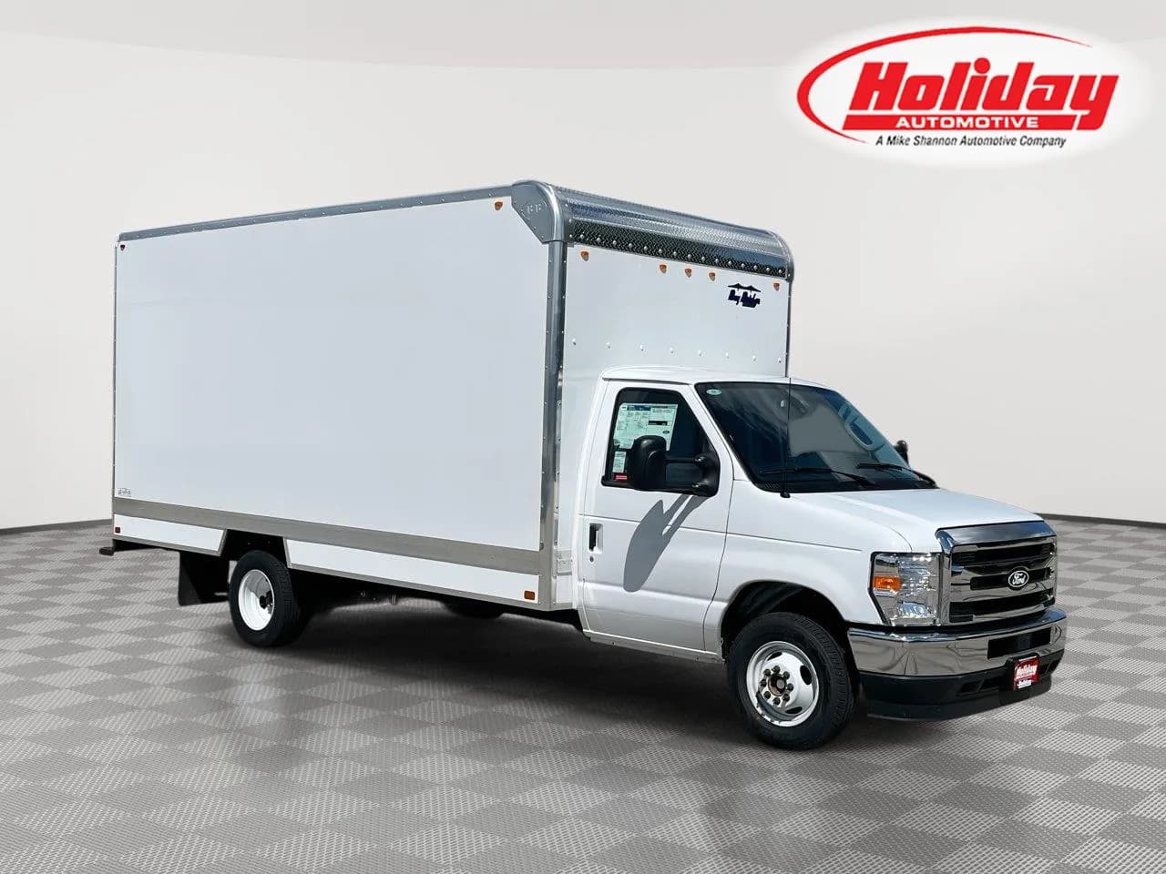2027 Ford E-350 - Box
