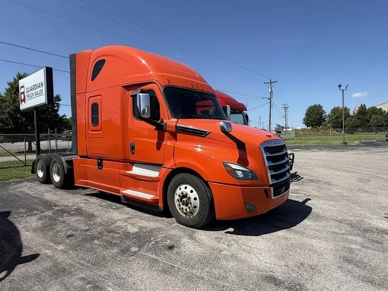 2020 Freightliner Cascadia