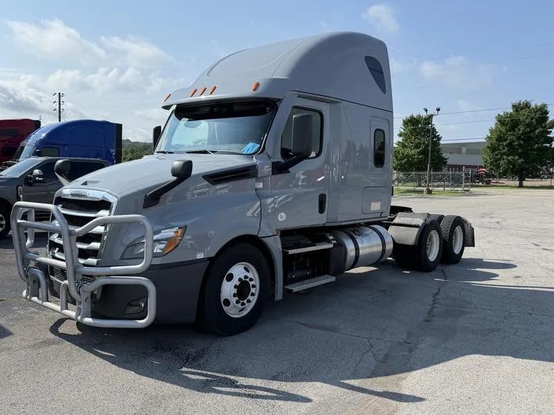 2020 Freightliner Cascadia
