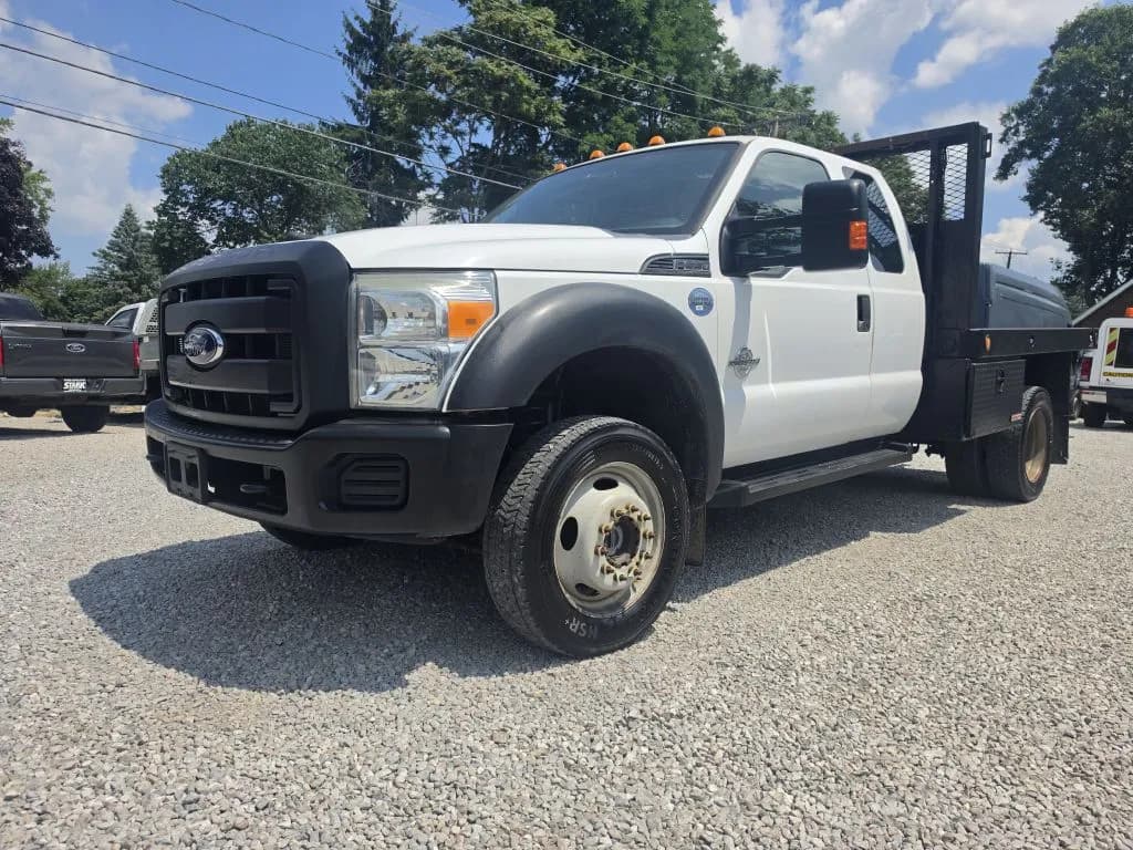 2015 Ford F550 - Chassis