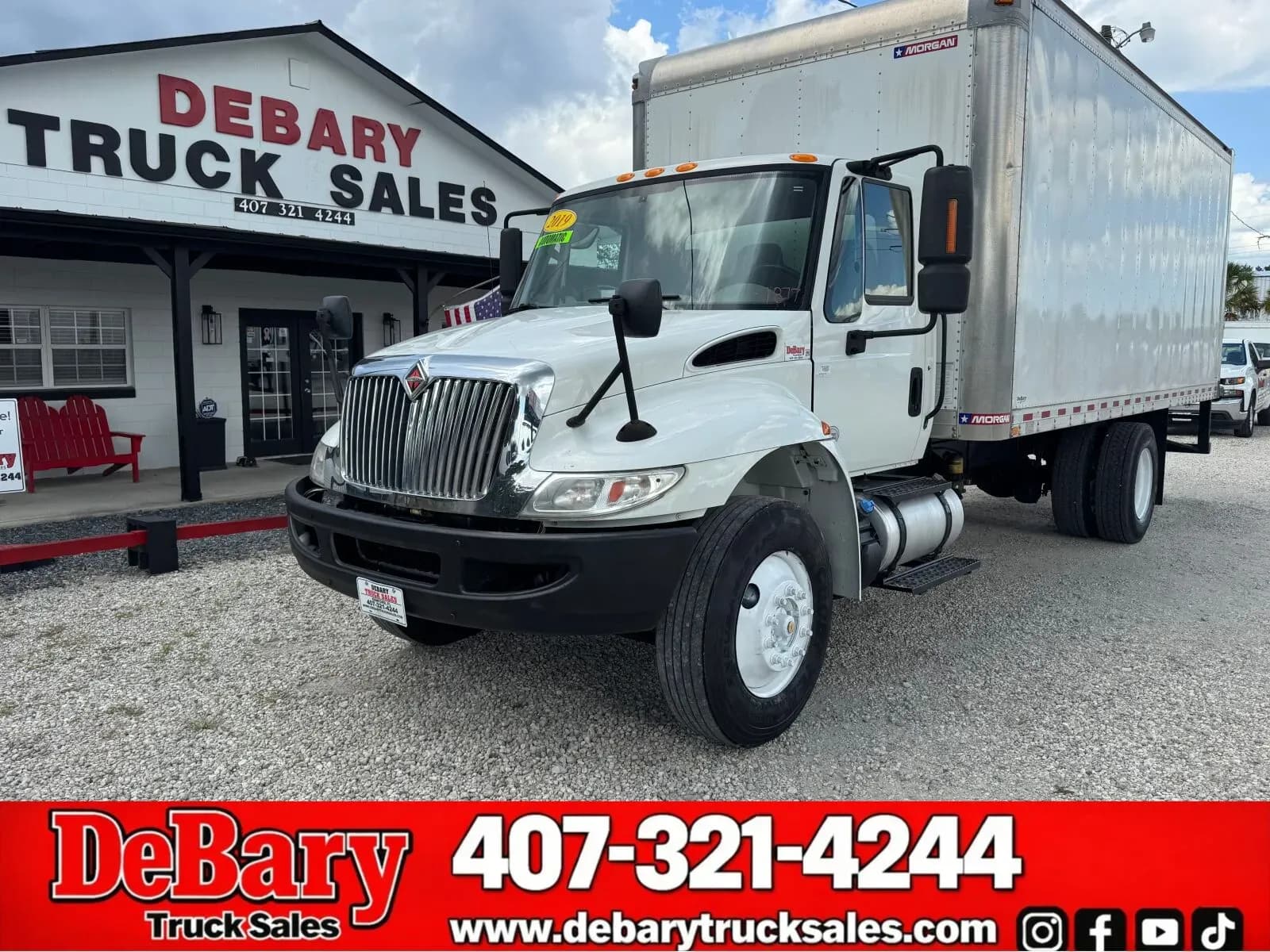 2019 International DuraStar 4300 - Box
