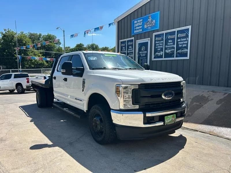 2019 Ford F-350 SD XL - Chassis